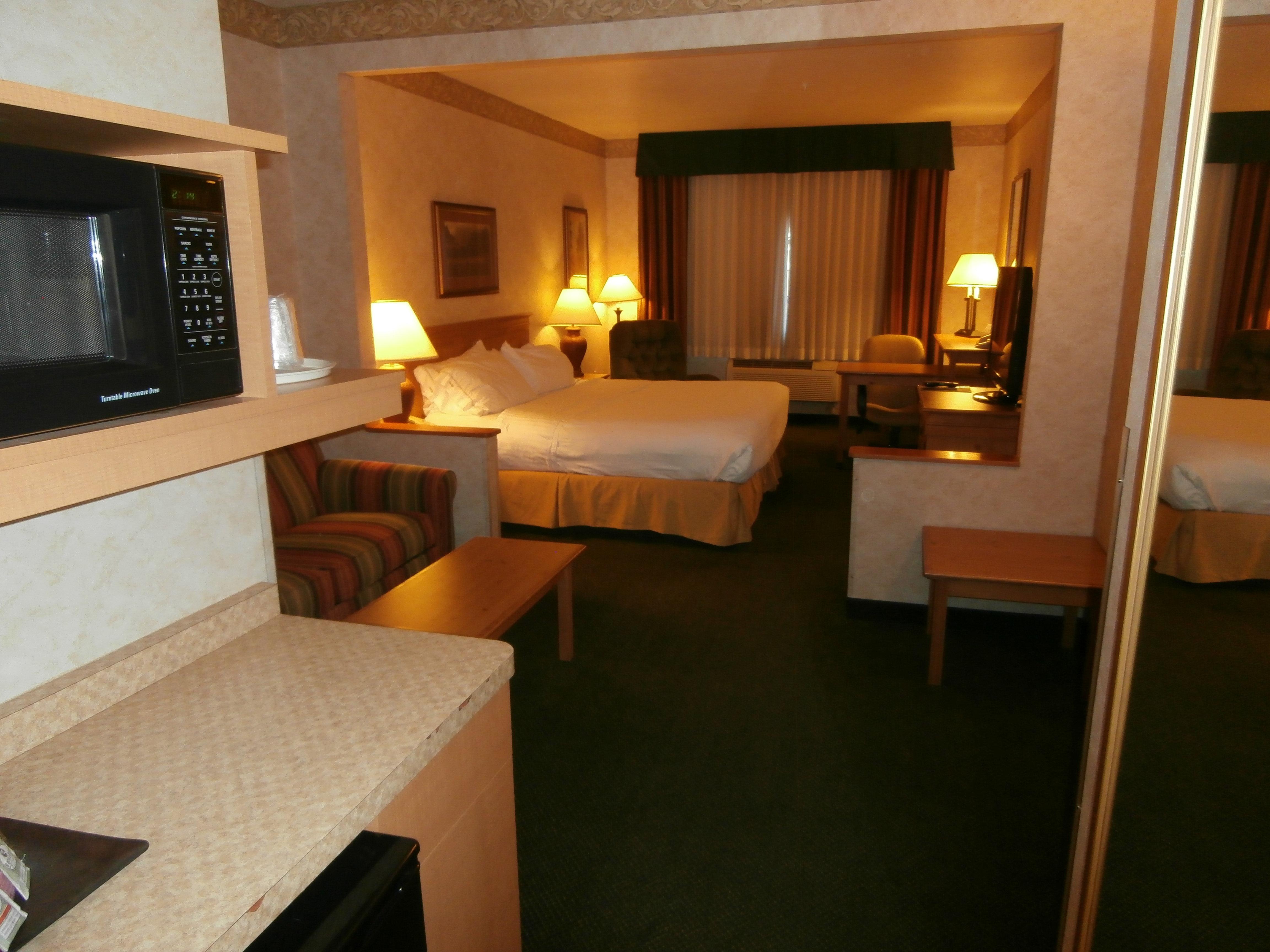 Holiday Inn Express Hotel & Suites Raton By Ihg Εξωτερικό φωτογραφία